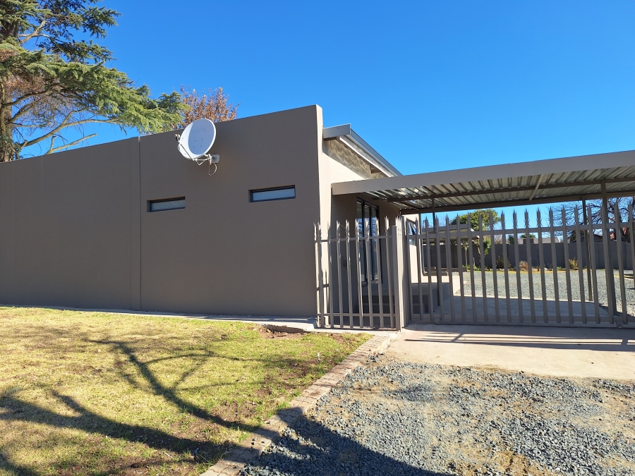 4 Bedroom Property for Sale in Vrede Free State